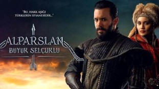 Alparslan Büyük Selçuklu kadrosuna sürpriz isim!