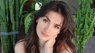 Esra Şahin Tutku Oyunları Dizisinin Oyuncu Kadrosuna Katıldı! 