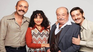 Kurşun Tomris (Begüm Akkaya) kimdir?