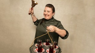 Meltem Kaptan Adile Naşit'i Oynarken Neler Yaşadığını Paylaştı! 