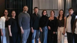 Mercan Köşk Dizisinin Afiş Çekimleri Yapıldı! Sete Çıkmaya Hazırlanıyor! 