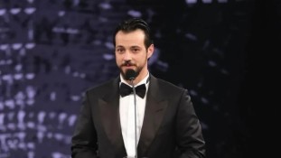 Mert Yazıcıoğlu'nun Başrolü Olduğu Aras Dizisi İlkbahara Ertelendi!
