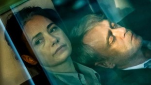 Sarı Zarflar Konusu ve Oyuncu Kadrosu 