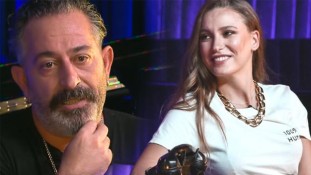 Serenay Sarıkaya ve Cem Yılmaz Atina’da bakın nasıl görüntülendiler! 