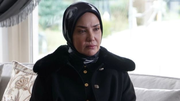 Aynı Yağmur Altında'nın Hümeyra'sı (Deniz Uğur) Kimdir?