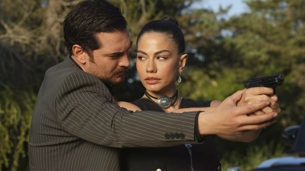 Eşref Rüya 11. Bölüm İzle