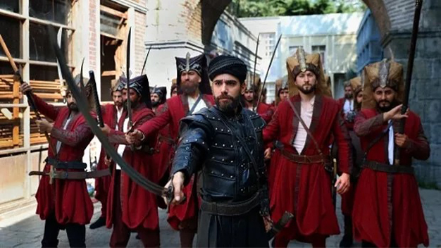 Kadir Doğulu’nun ‘’Kazak İşi Türkiye’de’’ Filmi Rekor Kırdı!