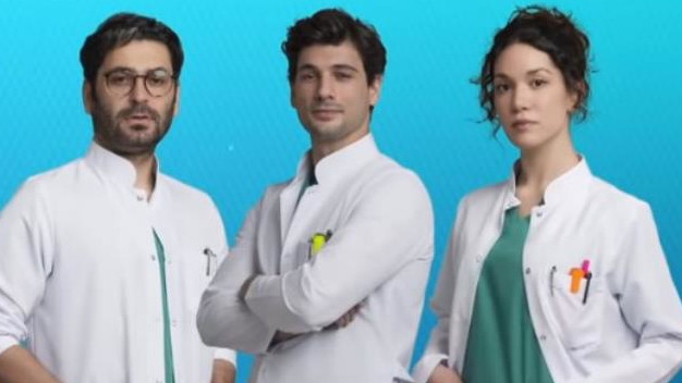 Kasaba Doktoru'na Usta Oyuncu Sıra Dışı Bir Karakterle Katılıyor