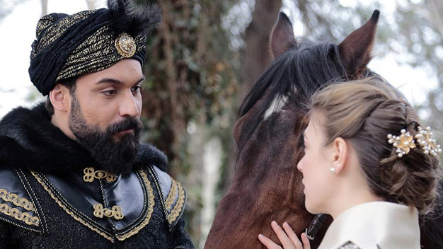 Yayından kaldırılan Kalbimin Sultanı dizisi Rusya'da izlenme rekorları kırıyor