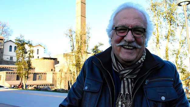Yazar Yavuz Bahadıroğlu Hayatını Kaybetti!